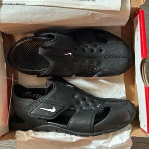 Nike sandal